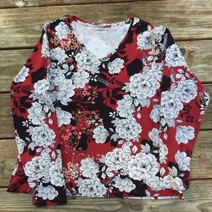 Croft&Barrow tee long sleeves Floral design